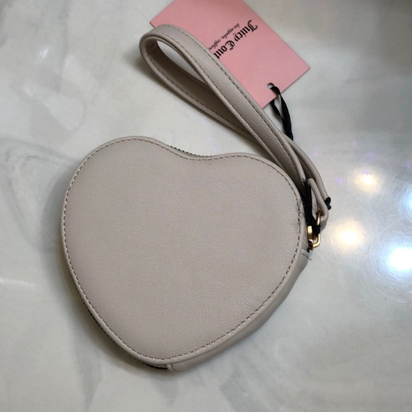 Juicy Couture Retro Vibe Liquorice & Angel Heart Zip Around Wristlet NWT - Picture 10 of 15